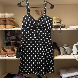 1950’s/1960’s inspired black and white polka dot dress with zipper